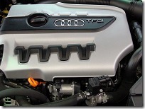 AUDI　アウディ　ＴＴＳ　クーペ　エンジン