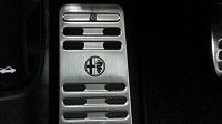 Alfa　Romeo　ミト　クアドリフォリオ　ヴェルデ　ペダル