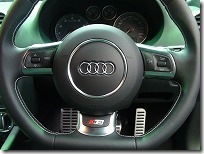 Audi　アウディ　S3　ステアリング