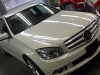 Mercedes-Benz　メルセデスベンツ　Ｃ200　ＢｌｕｅＥＦＦＩＣＩＥＮＣＹ　アバンギャルド　磨き前