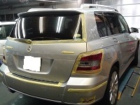 Mercedes-Benz　メルセデスベンツ　ＧＬＫ300　マスキング中