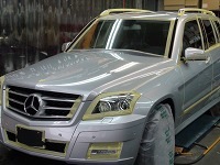 Mercedes-Benz　メルセデスベンツ　ＧＬＫ300　マスキング中