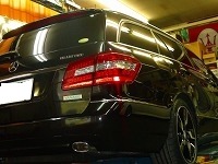 Mercedes-Benz　メルセデスベンツ　Ｅ350　ＢｌｕｅＴＥＣ　ツーリングワゴン　アバンギャルド　コーティング終了