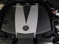 Mercedes-Benz　メルセデスベンツ　BlueTEC　ツーリングワゴン　アバンギャルド　エンジン