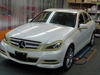 Mercedes-Benz　メルセデスベンツ　C200　BlueEFFICIENCY　アバンギャルド　マスキング中