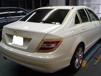 Mercedes-Benz　メルセデスベンツ　C200　BlueEFFICIENCY　アバンギャルド　マスキング中