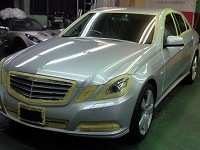 Mercedes-Benz　メルセデスベンツ　E250　CDI　BlueEFFICIENCY　マスキング中