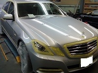 Mercedes-Benz　メルセデスベンツ　E350　BLUETEC　アバンギャルド　マスキング中