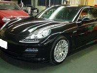 PORSCHE　ポルシェ　パナメーラＳ　コーティング終了