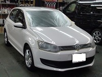 Volkswagen　フォルクスワーゲン　ポロ　ＴＳＩ　マスキング中