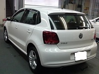 Volkswagen　フォルクスワーゲン　ポロ　ＴＳＩ　マスキング中