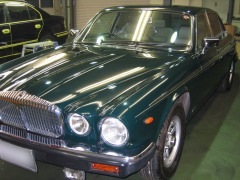 DAIMLER　ダイムラー　ダブルシックス